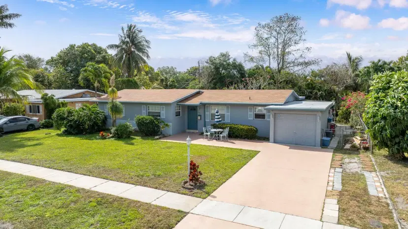 Picture of 4784 NW 3Rd Ct, Plantation FL 33317