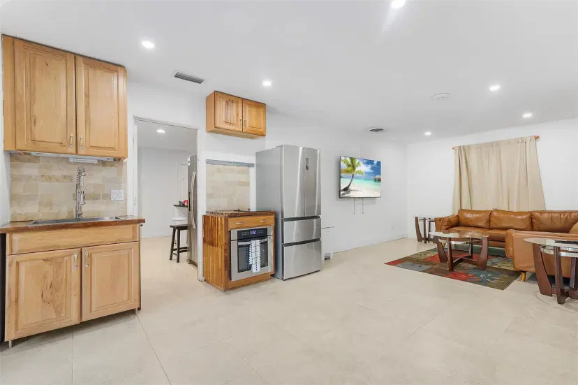 Picture of 5701 NE 22Nd Way, Fort Lauderdale FL 33308