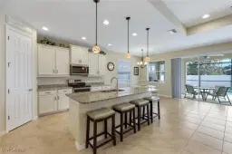 Picture of 2971 Sunset Pointe Cir, Cape Coral, FL 33914