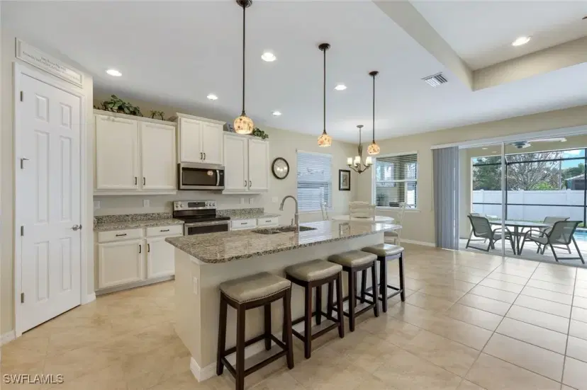 Picture of 2971 Sunset Pointe Cir, Cape Coral FL 33914