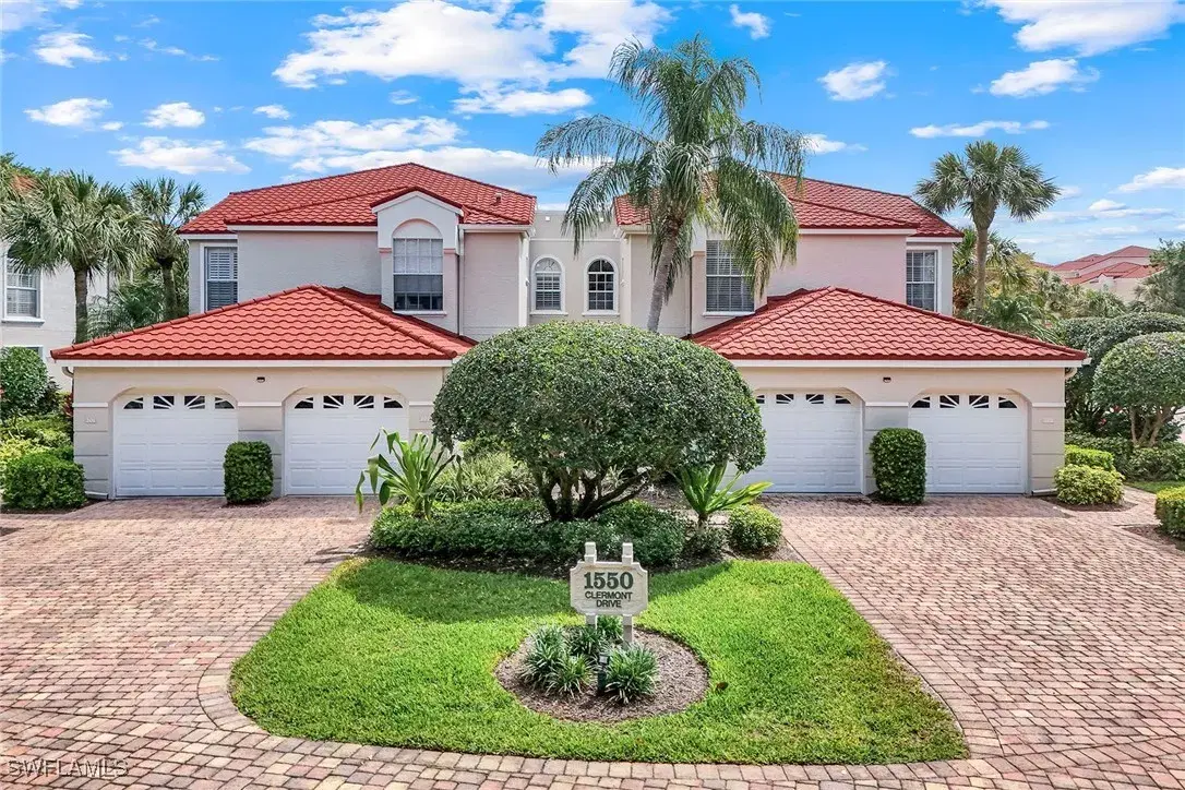 Picture of 1550 Clermont Dr E101, Naples, FL 34109