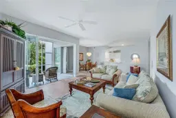 Picture of 1550 Clermont Dr E101, Naples, FL 34109
