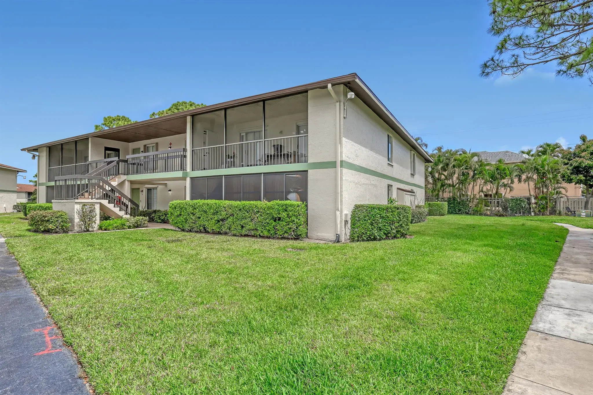 Picture of 6257 Chasewood Drive B, Jupiter, FL 33458