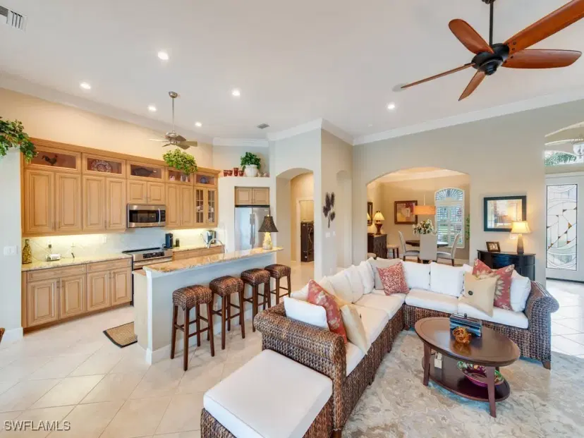 Picture of 16083 Parque Ln, Naples FL 34110