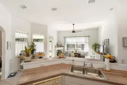 Picture of 4845 47Th Place, Vero Beach, FL 32967