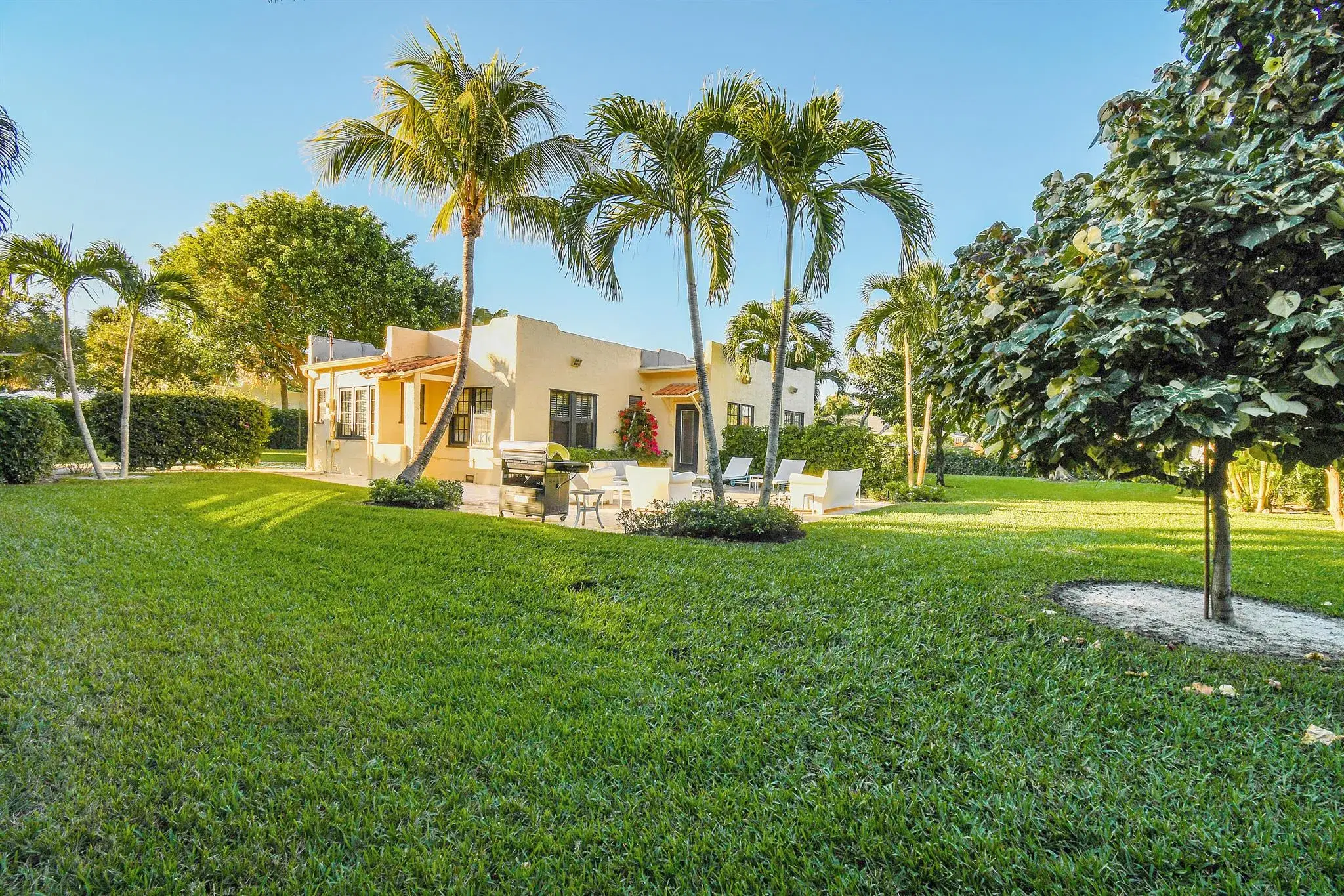 Picture of 316 Pilgrim Road, West Palm Beach, FL 33405