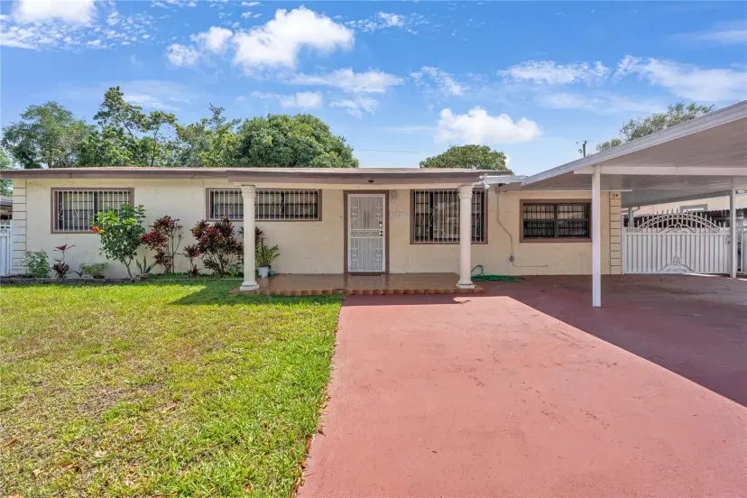 Picture of 3260 NW 174Th St, Miami Gardens FL 33056