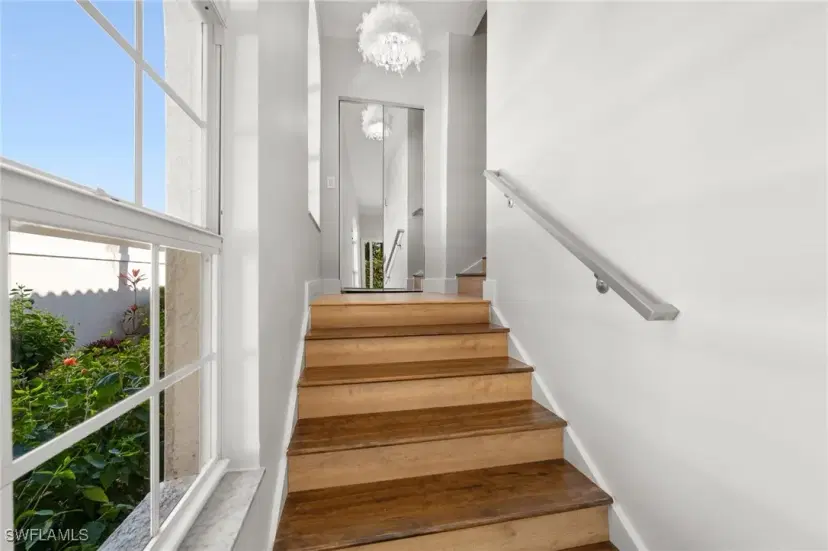 Picture of 6923 Satinleaf Rd N 204, Naples FL 34109