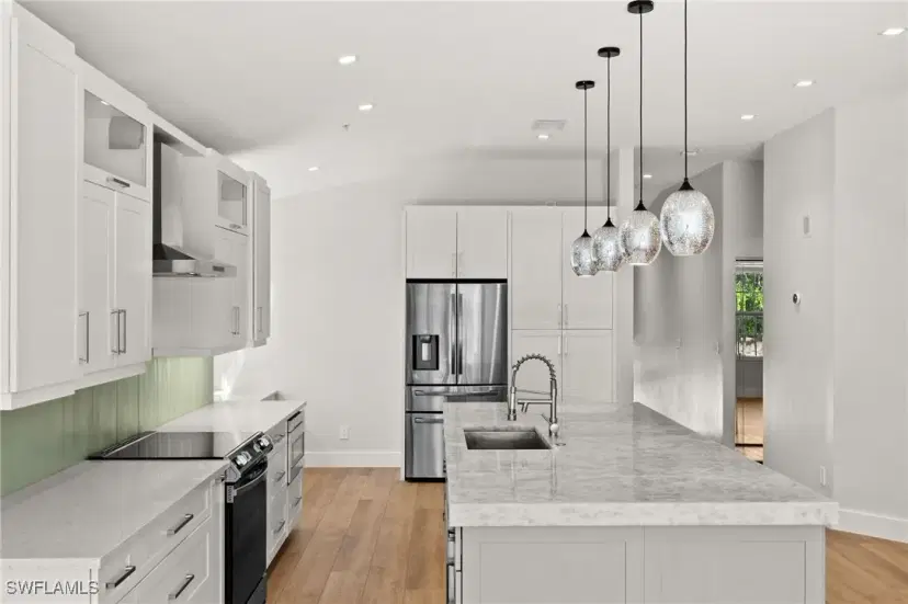 Picture of 6923 Satinleaf Rd N 204, Naples FL 34109