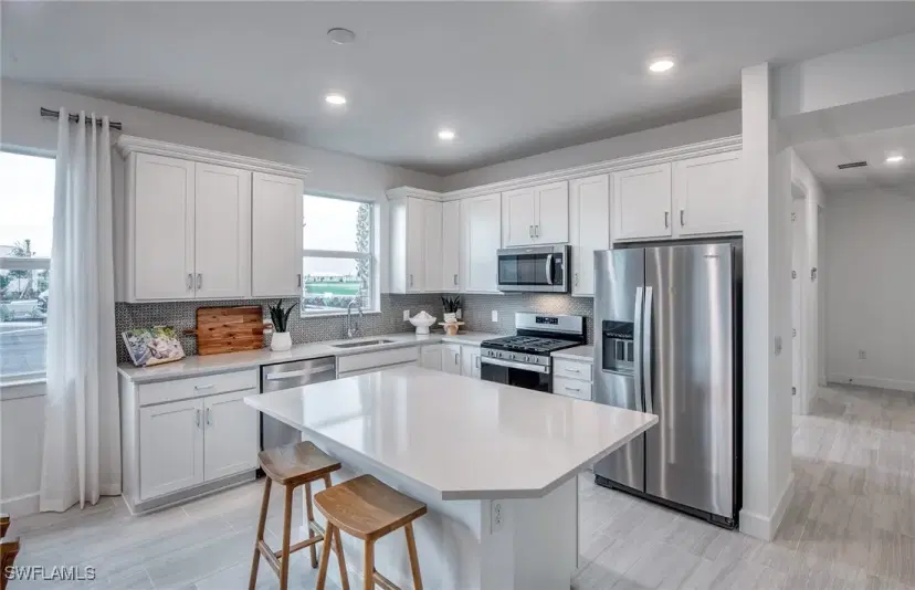 Picture of 12421 Dolomite Way, Alva FL 33920