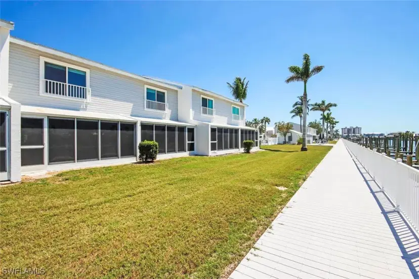 Picture of 18008 San Carlos Blvd 25, Fort Myers Beach FL 33931