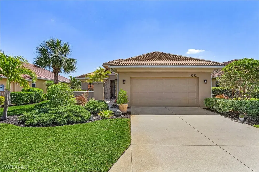 Picture of 9292 Breno Dr, Fort Myers, FL 33913