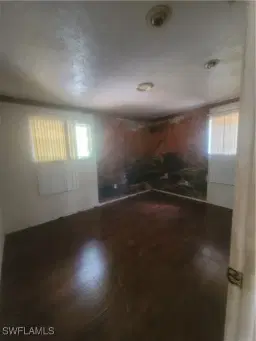 Picture of 4839 Hampton Ct, Fort Myers, FL 33907