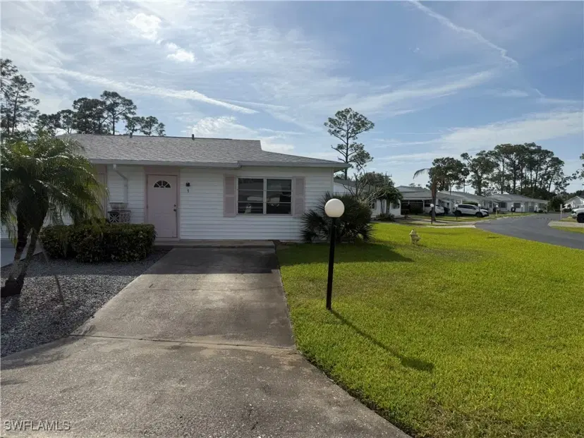 Picture of 1 Meadow Rue Ct, Lehigh Acres FL 33936