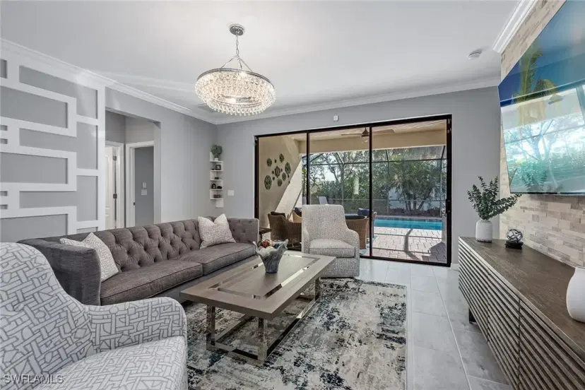 Picture of 9381 Glenforest Dr, Naples FL 34120