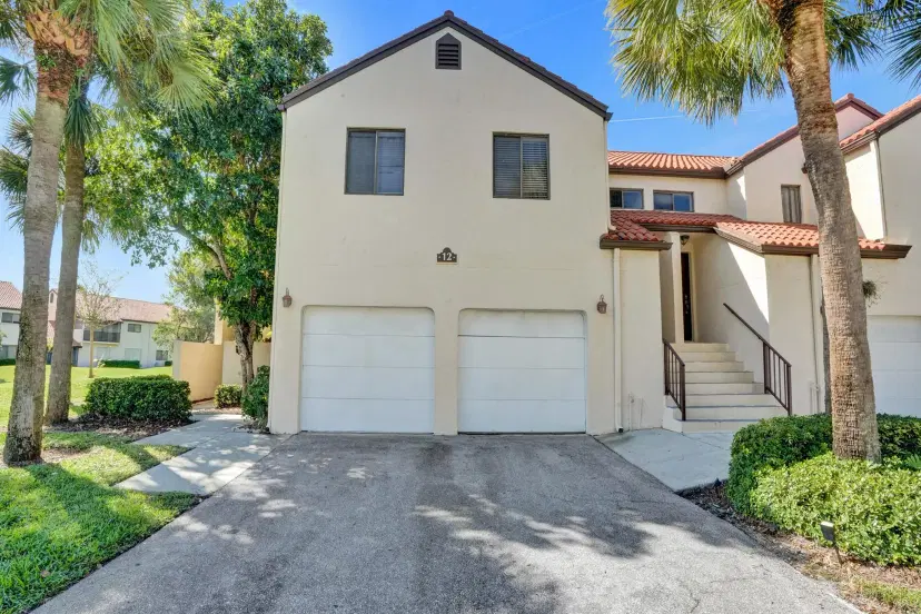 Picture of 12 Via De Casas Sur 101, Boynton Beach FL 33426
