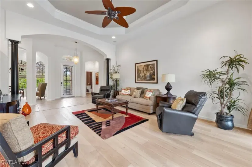 Picture of 8975 Morgan Ct, Naples FL 34113