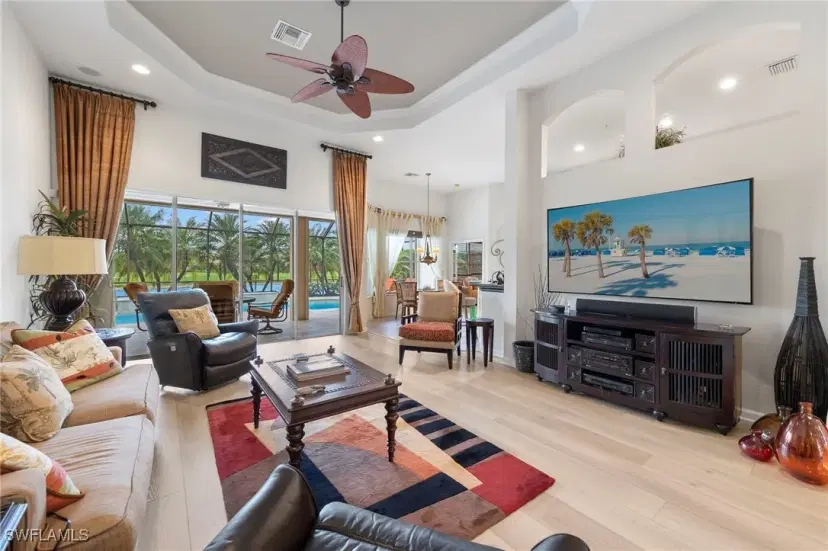 Picture of 8975 Morgan Ct, Naples FL 34113