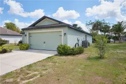 Picture of 125 Shadow Lakes Dr, Lehigh Acres, FL 33974