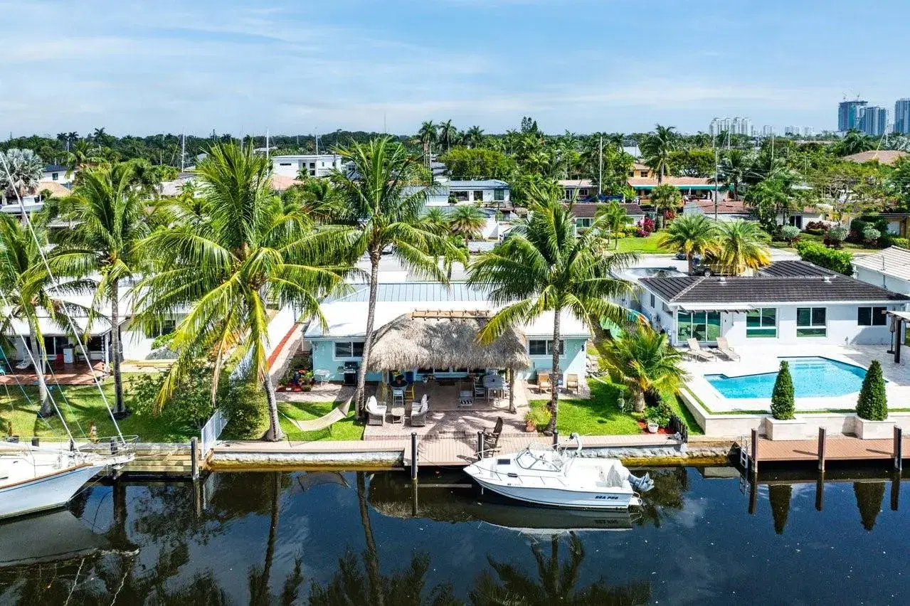 Picture of 1112 Tangelo Isle, Fort Lauderdale, FL 33315