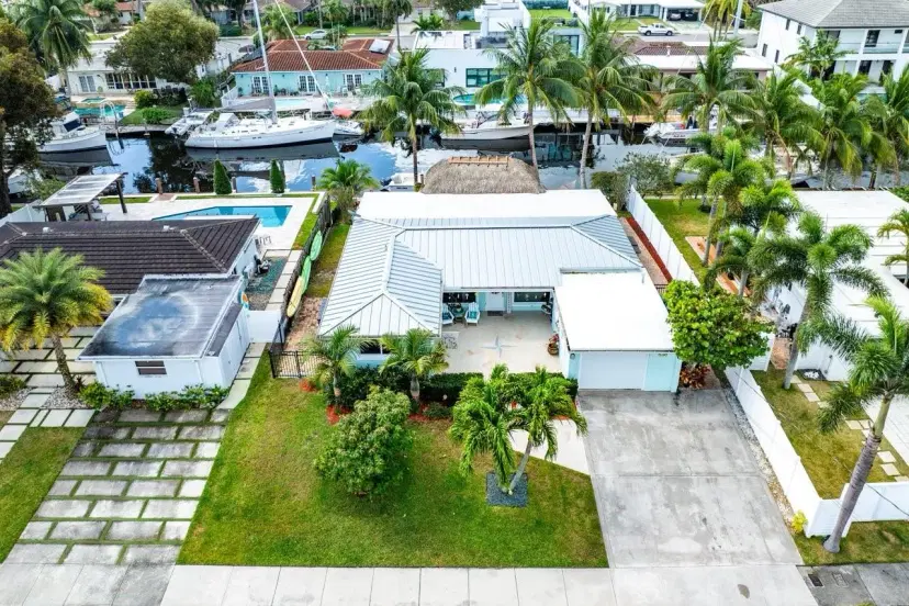 Picture of 1112 Tangelo Isle, Fort Lauderdale FL 33315