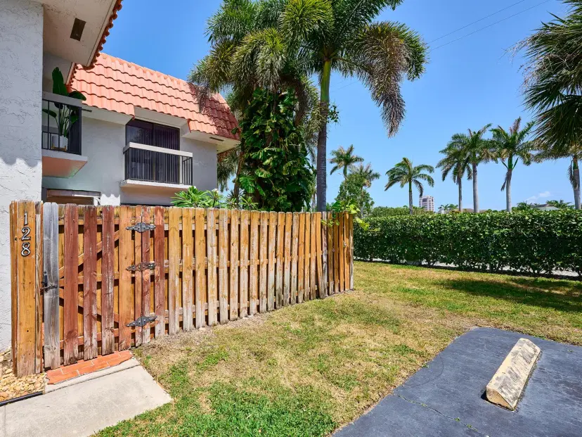 Picture of 1251 S Federal Highway 1280, Boca Raton FL 33432
