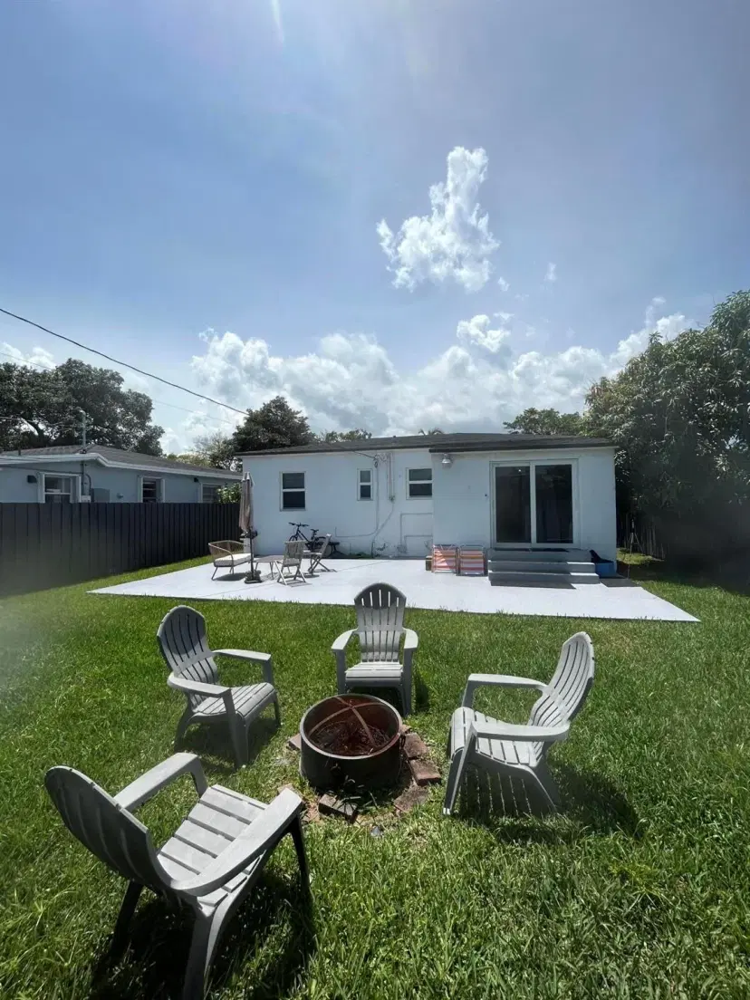 Picture of 2811 SW 68Th Avenue, Miami FL 33155
