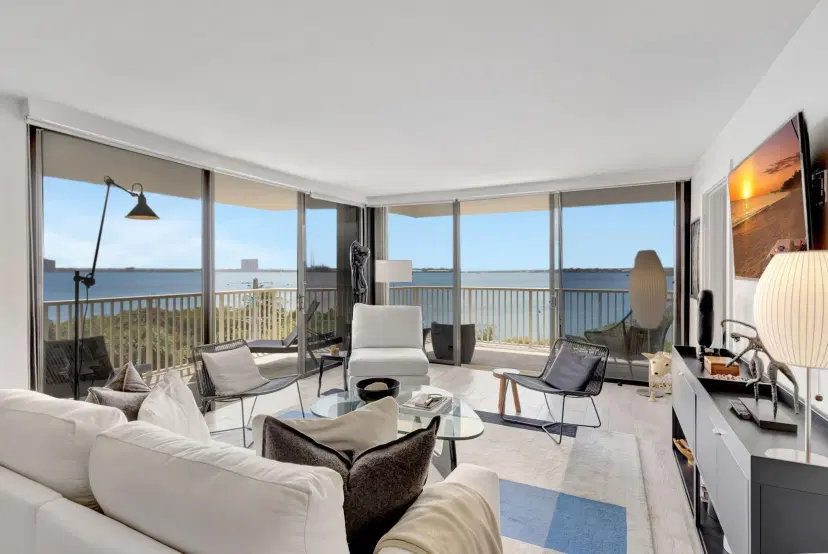Picture of 5480 N Ocean Drive B4C, Riviera Beach FL 33404