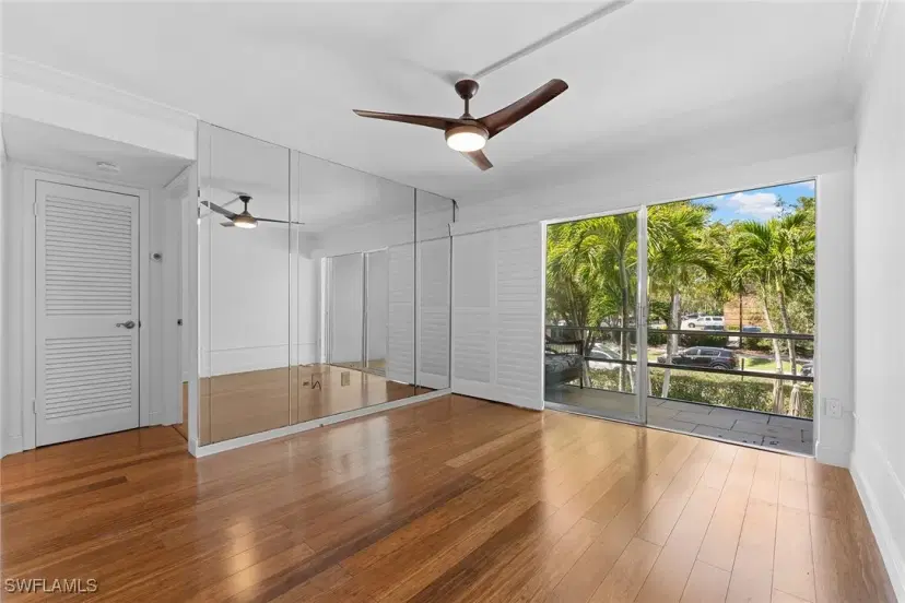Picture of 72 7Th St S 210, Naples FL 34102