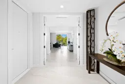 Picture of 210 SE Mizner Boulevard 301, Boca Raton, FL 33432