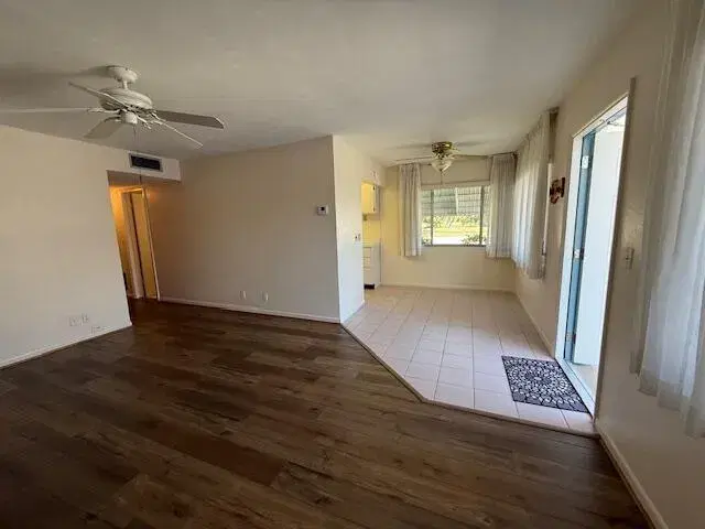 Picture of 2880 Lake Osborne Drive 101, Lake Worth Beach FL 33461