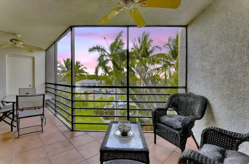 Picture of 5801 Camino Del Sol 406, Boca Raton FL 33433