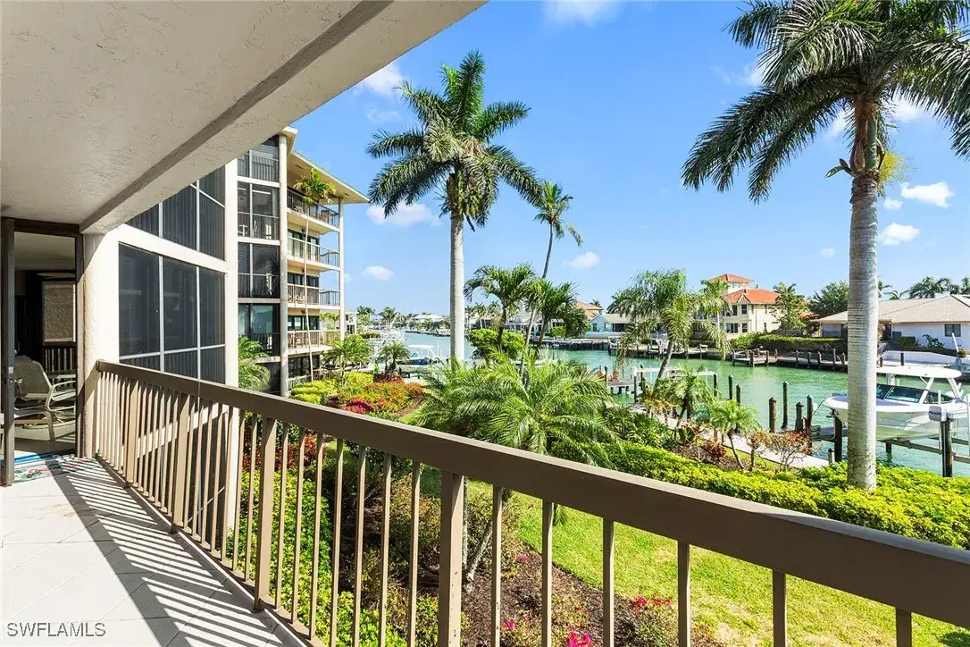 Picture of 845 Collier Ct 204, Marco Island, FL 34145