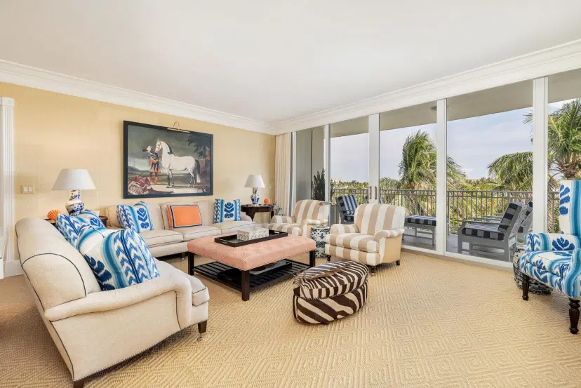 Picture of 100 Royal Palm Way G-4, Palm Beach FL 33480