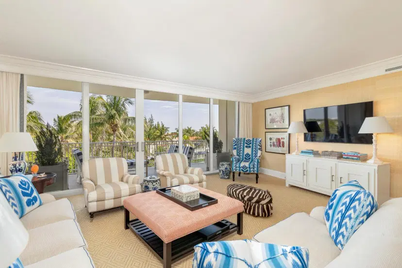 Picture of 100 Royal Palm Way G-4, Palm Beach FL 33480
