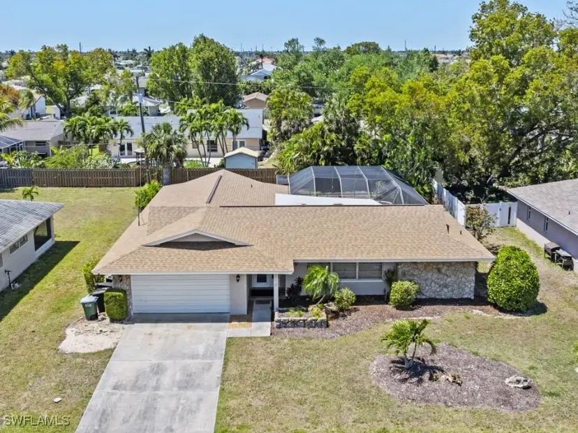 Picture of 4010 SE 3Rd Ave, Cape Coral FL 33904