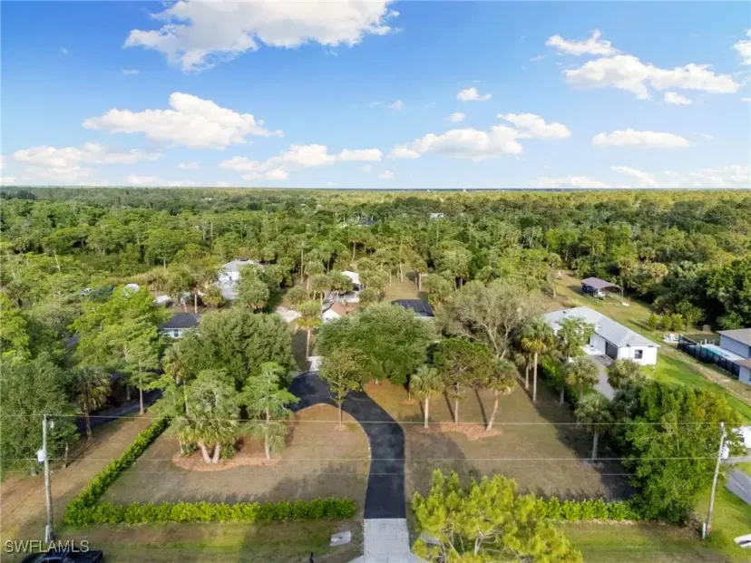 Picture of 1020 19Th St Sw, Naples FL 34117