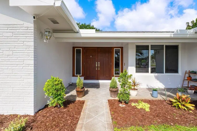 Picture of 6595 N Plymouth Drive, Lake Worth FL 33462