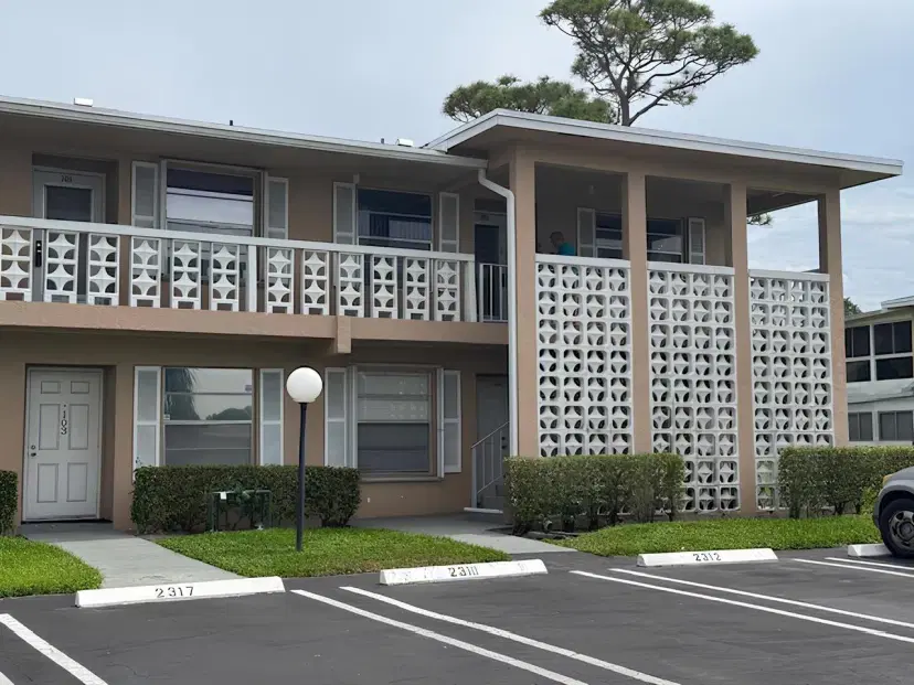 Picture of 1030 Citrus Way 204, Delray Beach FL 33445