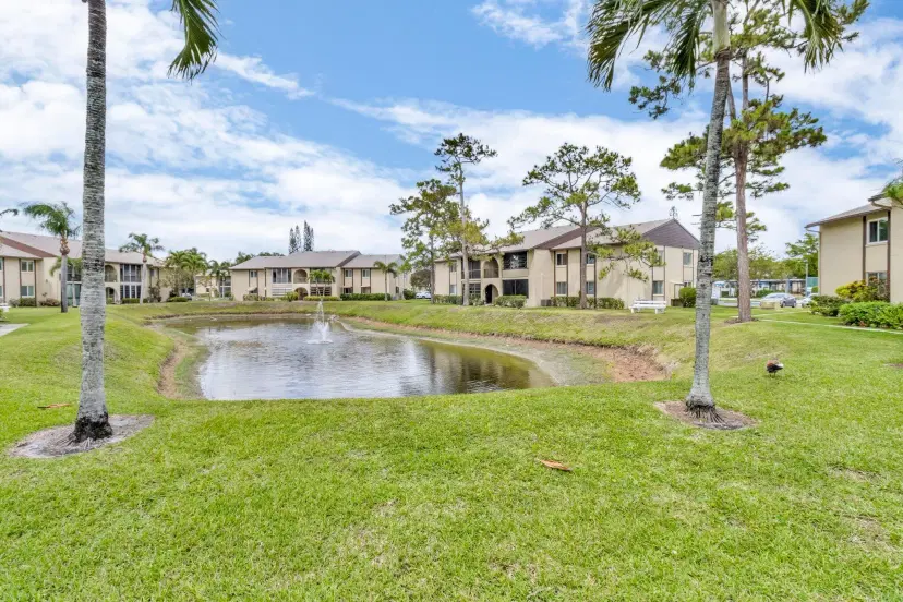 Picture of 331 Pine Ridge Circle C-1, Greenacres FL 33463
