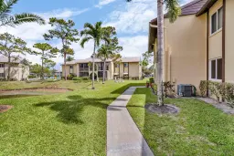 Picture of 331 Pine Ridge Circle C-1, Greenacres, FL 33463