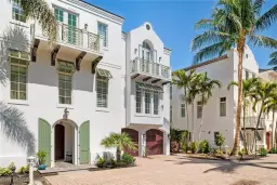 Picture of 1752 Gulf Shore Blvd N 4, Naples, FL 34102