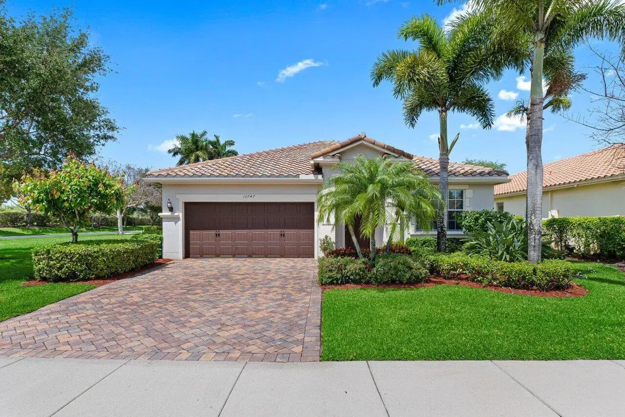 Picture of 10747 Ivanhoe Lane, Wellington, FL 33414