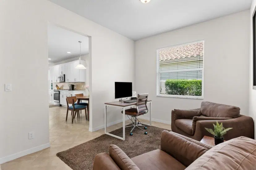 Picture of 10747 Ivanhoe Lane, Wellington FL 33414