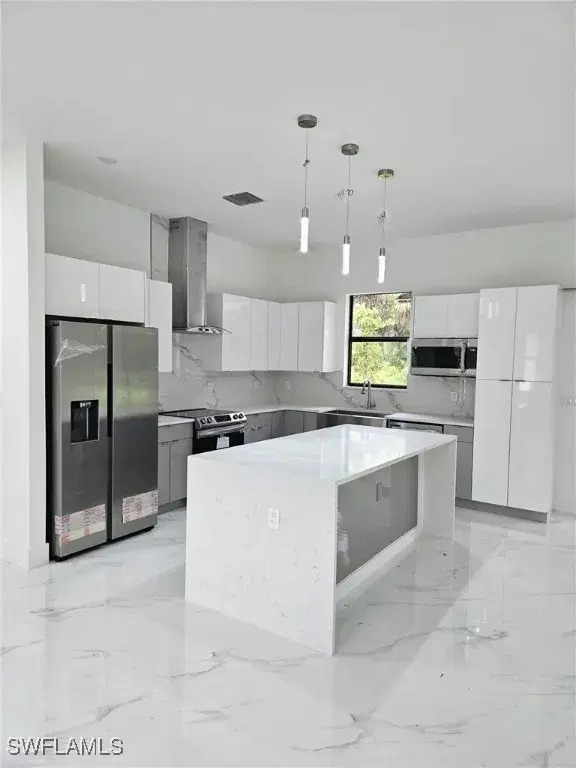 Picture of 4819 16Th Ave Se, Naples FL 34117