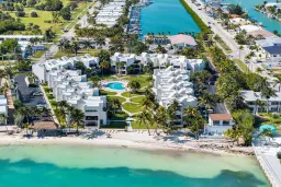 Picture of 601 W Ocean Dr Drive 203A, Key Colony Beach, FL 33051