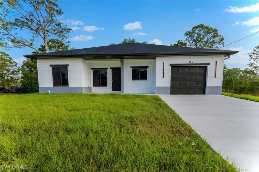 Picture of 1115 Ectone St E, Lehigh Acres FL 33974