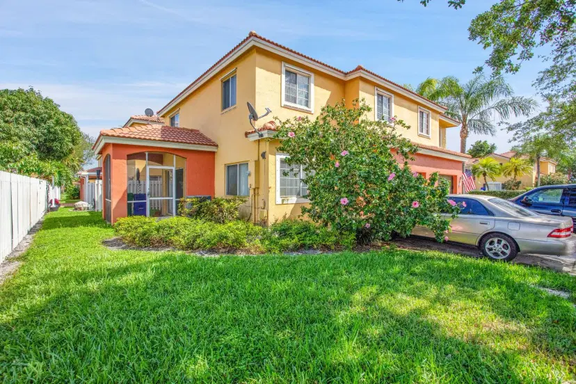 Picture of 1981 SW 103Rd Ter 1981, Miramar FL 33025