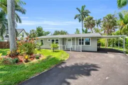 Picture of 135 Standish Cir, North Fort Myers, FL 33903
