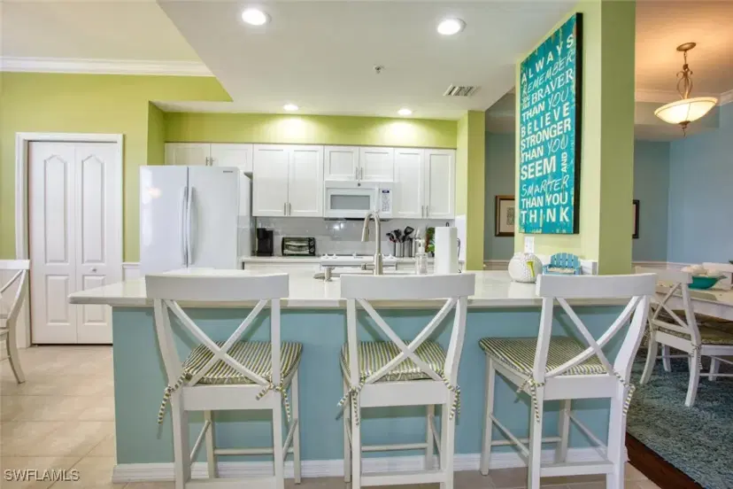 Picture of 10480 Washingtonia Palm Way 1112, Fort Myers FL 33966